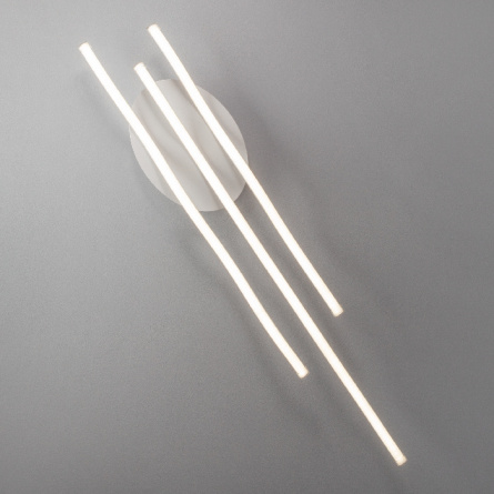 Настенно-потолочный светильник Gwen 90090/3 белый фото 3