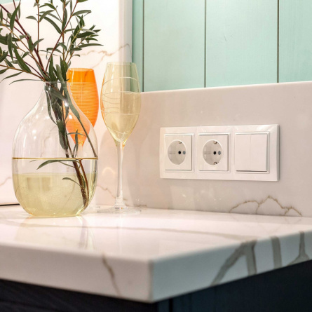 Розетка Встраиваемые механизмы белые W1171301 фото 2